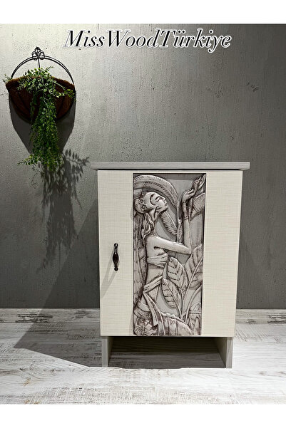 Store Nefertari’nin Sırrı – Oyma Ahşap Komodin Kişiye özel Tasarım