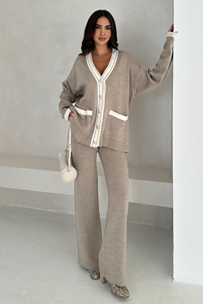 lovebox Knitwear Double Set - V-Neck Metal Button Detailed Cardigan and Trouser Set Stylish Design 002