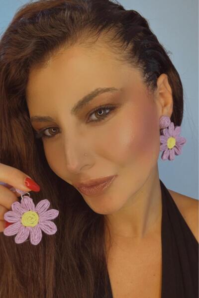 Melissa Boutique Women's Lilac Daisy Design Earrings