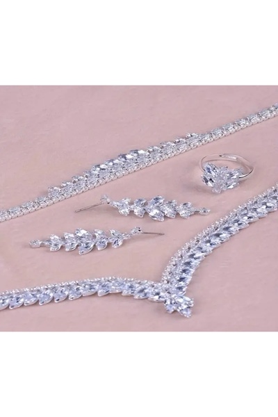 Accessories Zirkon Taşlı Takı Seti kolye,kupe,bileklik yuzuk