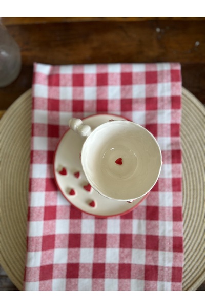 Elmas Love Printed 3D Embossed Red Heart/ Love Handmade Ceramic Cup Saucer