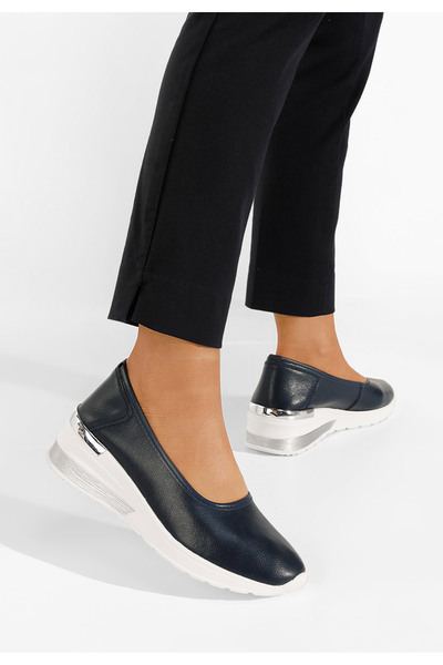 B T Shoes Tmavě modré lodičky na klínku Morgan