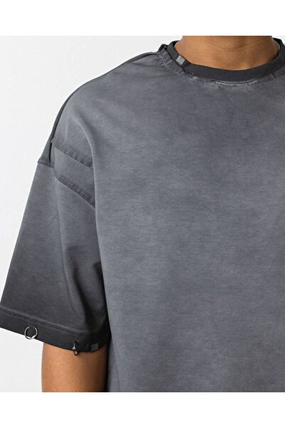 Chirkef Unisex Oversize Premium Fabric Collar and Right Sleeve Ring Detail Street Style T-Shirt Hlk