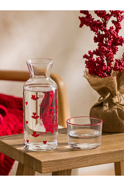 LC Waikiki Stilinizi Bize Bırakın | Kalp Baskılı Cam Sürahi 700 ml