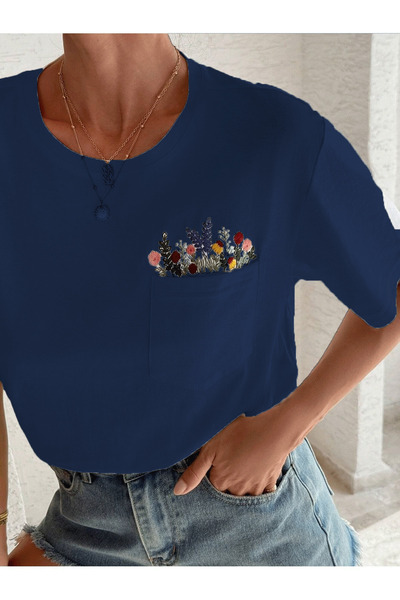 Flood Of Style Дамска рокля с големи джобове и флорален принт в тъмносин цвят