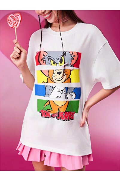 Flood Of Style Γυναικείο λευκό χρώμα Tom and Jerry με τύπωμα oversized