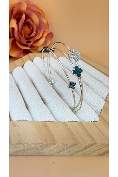 SK aksesuar سوار VIP مزين بالأحجار والبرسيم الأخضر