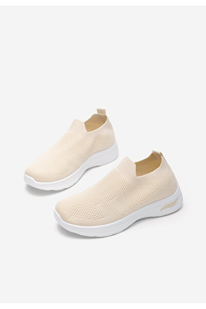 B T Shoes Béžové slip on tenisky Dissora