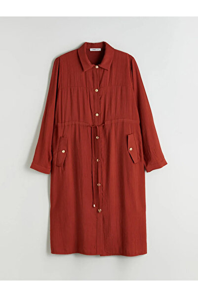 LC Waikiki Gömlek Yaka Kadın Ferace