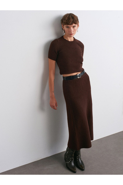 Dilvin 10651 Pulover din tricot cu mânecă scurtă, cu textura moale, cu decolteu crew - maro