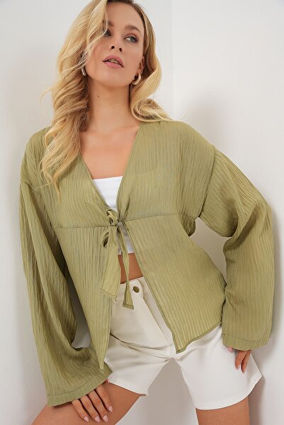 Hiccup Μπλούζα με λαιμόκοψη σε σχήμα V με κορδόνια BDART