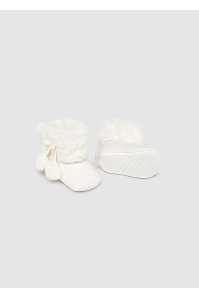 MAYORAL Baby Girl Newborn Pompom Knitted Boots 9954