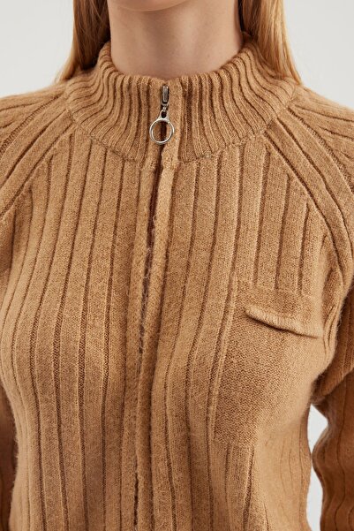 Hiccup Bdart Tight Knit Ribbed Zippered Cardigan