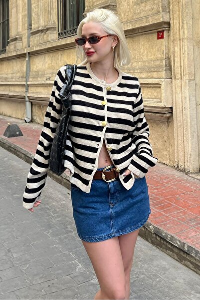 Seeh Cardigan de damă cu dungi bej și nasturi aurii SH296