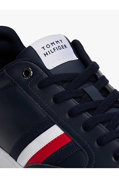 Tommy Hilfiger Erkek Bayrak Logolu Düz ve Rahat Taban %100 Deri Lacivert Sneaker FM0FM05628-DW5