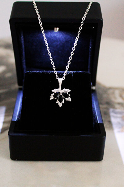 carrot silver 925 Ayar Gümüş Çınar Yaprağı Siyah Taşlı Kolye-Hediye Paketli