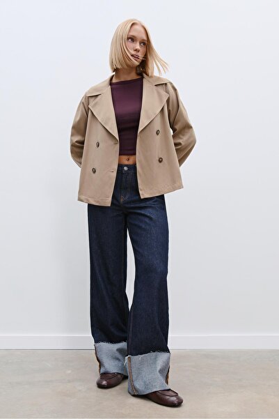 Stradivarius Dökümlü Kısa Kemerli Trençkot