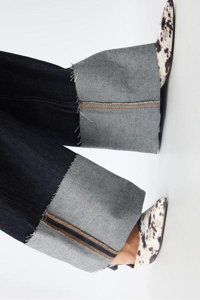 Stradivarius D65 Kıvrımlı düz paça kot pantolon