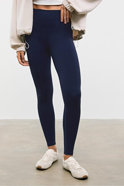 Stradivarius Soft high-rise sculpt leggings