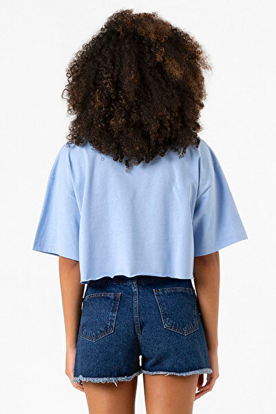 Tshirthane Blackpink Jump Basic Logo Baby Blue Women's Crop Tshirt