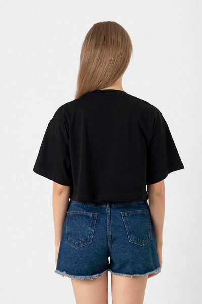 Tshirthane Blackpink Jump Black Women's Crop Tshirt