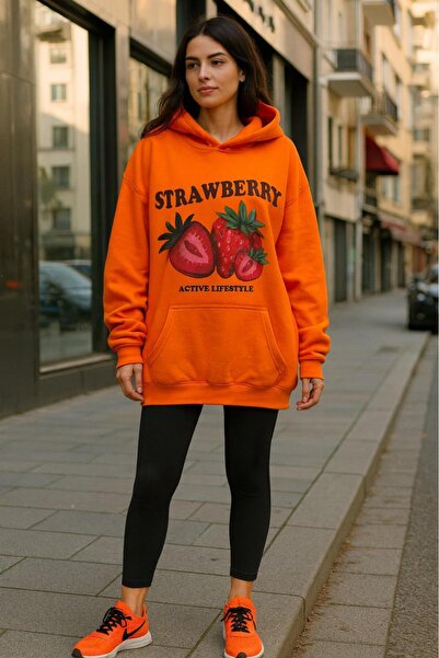 KOZİA OUTDOORS Strawberry Hooded Printed Oversized Women's Sweatshirt
