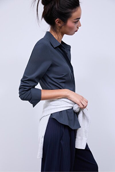 Stradivarius Basic fitted shirt