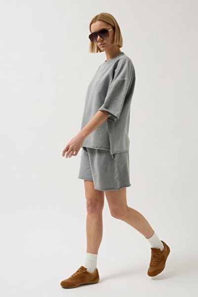 Wear Up Oversize Laser Cut Crew Neck T-Shirt