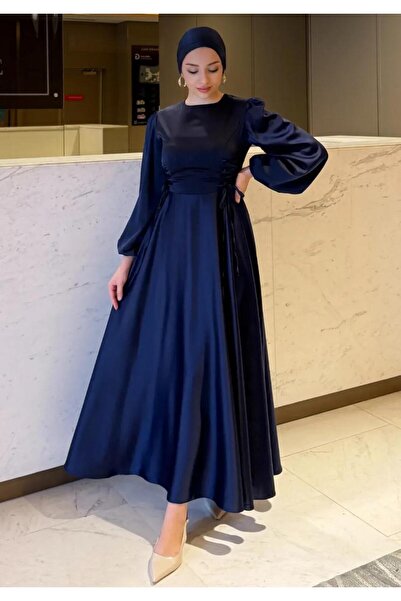 TESETTÜR AKBAŞ Yanlardan Büzmeli Saten Abiye Elbise