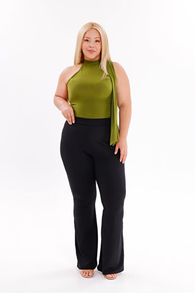 Siyezen Plus Size Flared Crepe Fabric Trousers