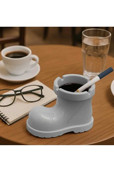 Muhtelif Odorless Ashtray with Bot Design