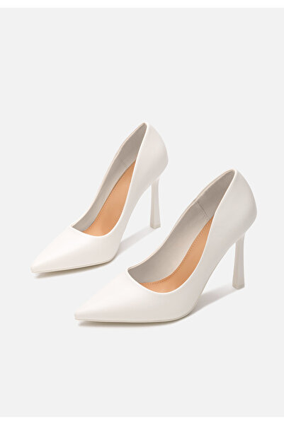 B T Shoes Bílé lodičky do špičky Anselma