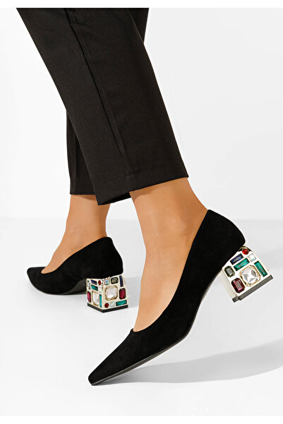 B T Shoes Черни обувки Jenice с дебел ток