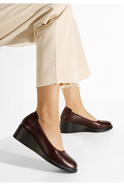 B T Shoes Brown Coranda platform shoes