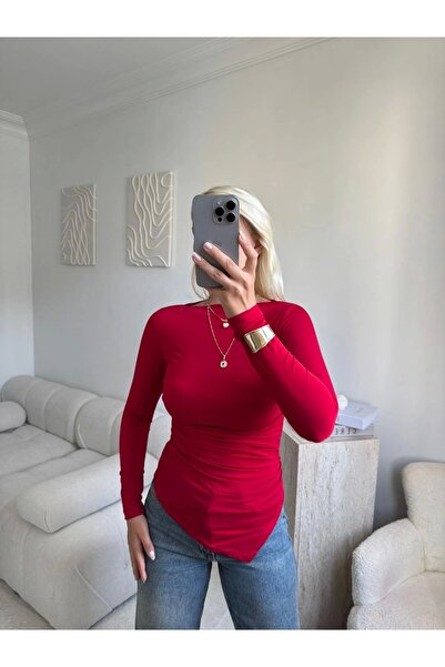 Zora Butik Asimetrik Yan Lastik Bluz - KIRMIZI