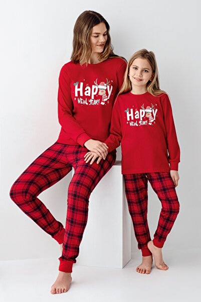 Rolypoly Kadın Kırmızı Happy New Year Yılbaşı Konseptli Aile Pijama Takımı