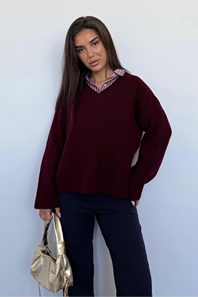 Madmext Burgundy V-Neck Knitwear Women's Sweater Mg2501
