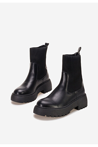 B T Shoes Černé dámské kotníkové boty Ezora