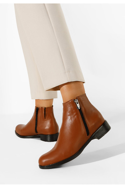 B T Shoes Γυναικεία δερμάτινα μποτάκια καφε Gracia