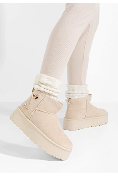 B T Shoes Carmelita beige platform boots