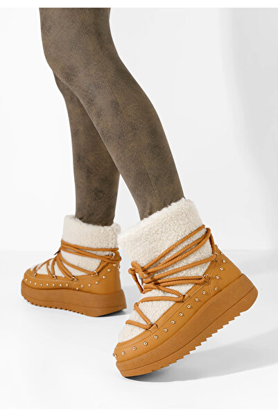 B T Shoes Camelové kotníkové zimní boty Chrissy