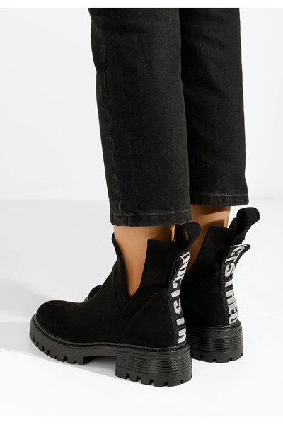 B T Shoes Γυναικεία μποτάκια Valene Μαύρα