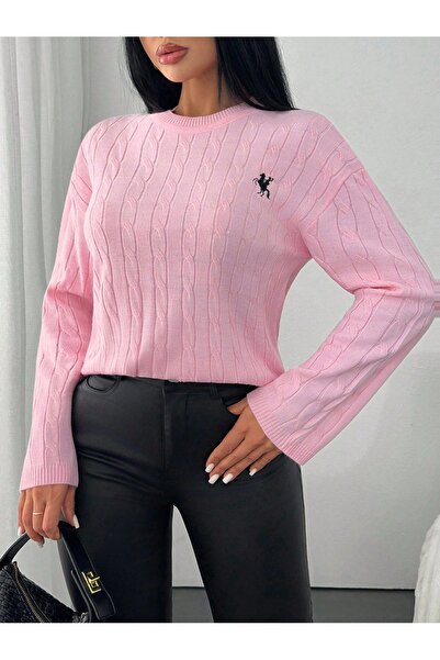 ASEZ BUTİK سترة تريكو أنيقة منقوشة باللون الوردي - تصميم أنيق مع تفاصيل شعار