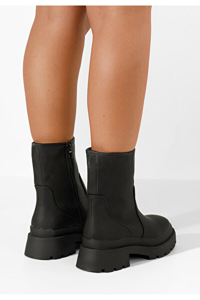 B T Shoes Černé dámské kotníkové boty Zarbera