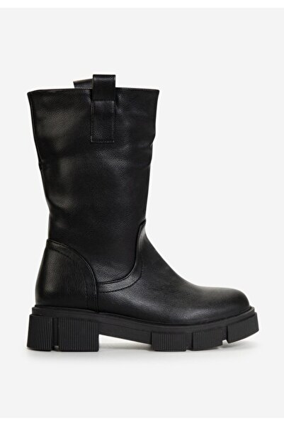 B T Shoes Černé nízké kozačky Sinorma