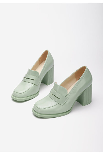 B T Shoes Zelené mokasíny na opätku Odesia V4