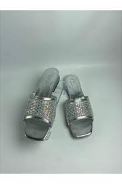 Erbilden Silver skin embroidered slippers