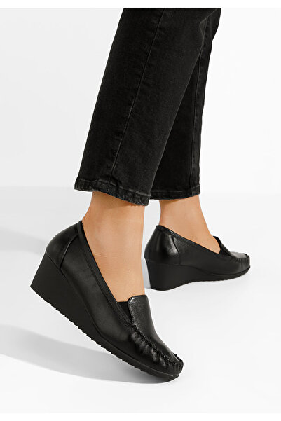 B T Shoes Čierne dámske mokasíny na platforme Alpha