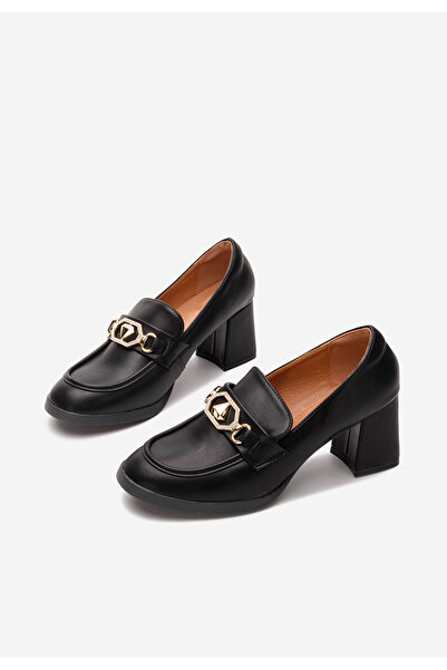 B T Shoes Čierne losfers dámske Armanda