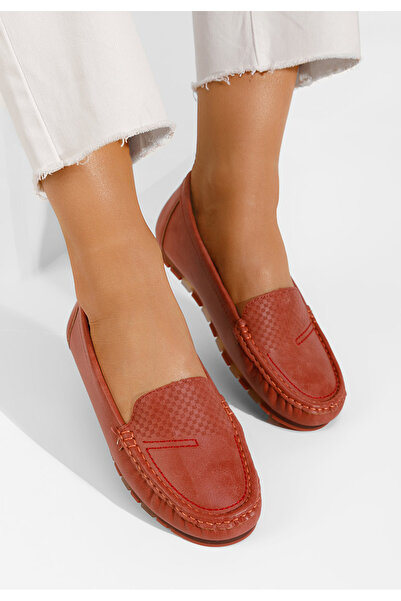 B T Shoes Červené dámské mokasíny Eunika